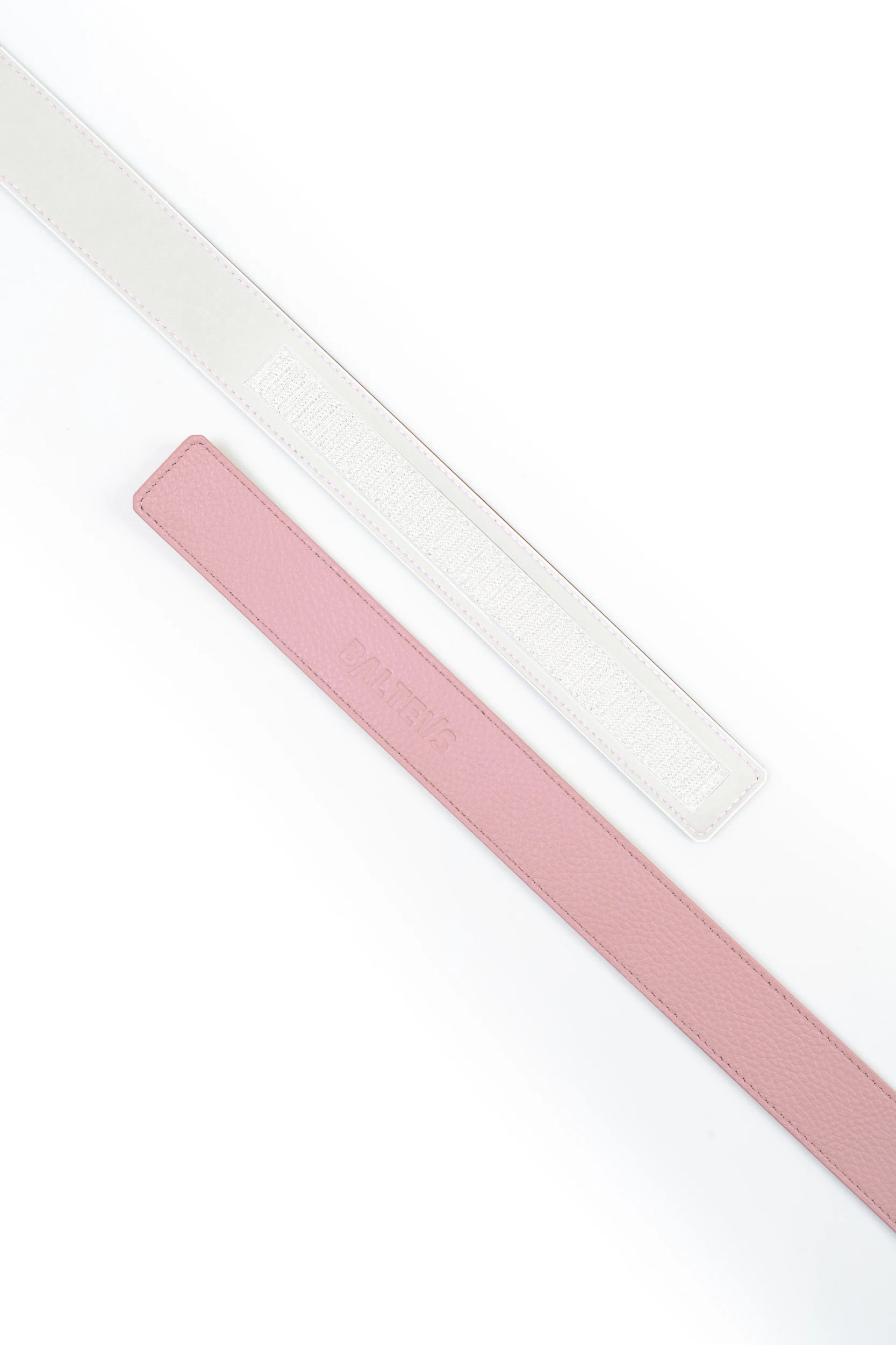 Cinturon velcro rosa de la nueva campaña de verano de balteus , sus refrescantes colores vivos te ayudaran en este caluroso verano